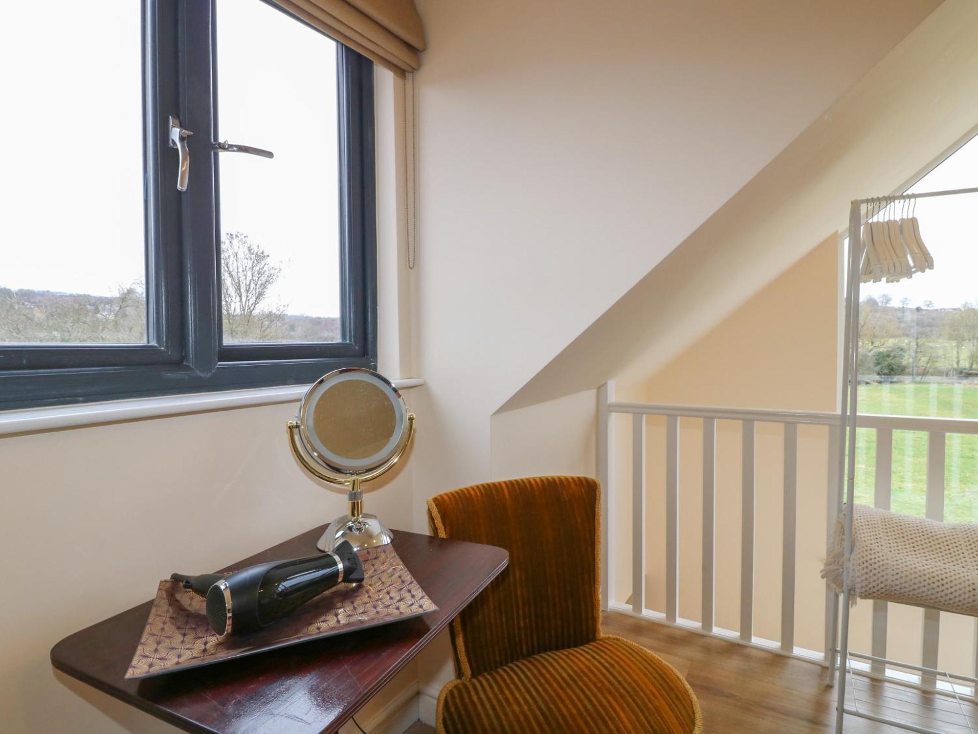 The Loft At Amber View Villa Belper Eksteriør bilde